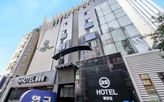 3SHOTEL