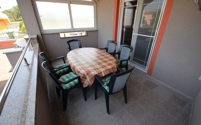Apartments Komljen