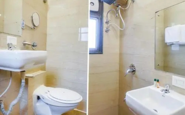 Pearl Inn by OYO Rooms