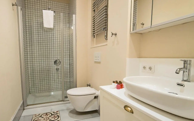 Galata Tower VIP Apartment Suites