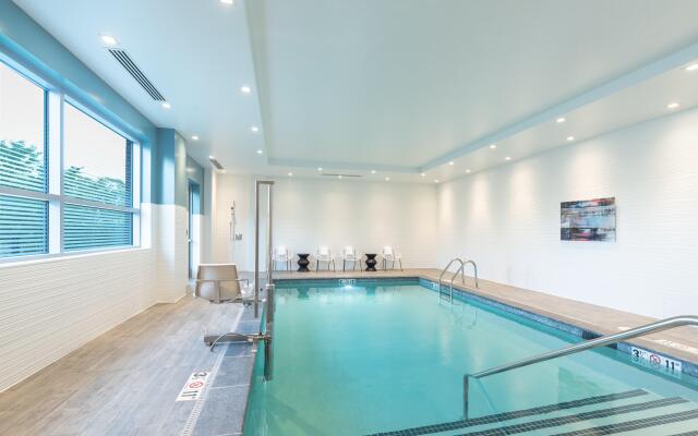 Holiday Inn Boston Logan Airport - Chelsea by IHG