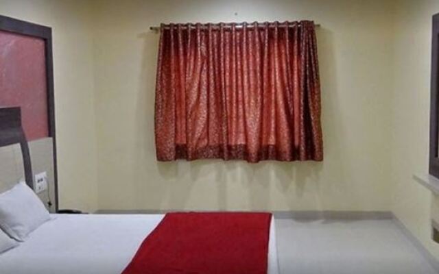 Hotel AbhayPalace Lodging