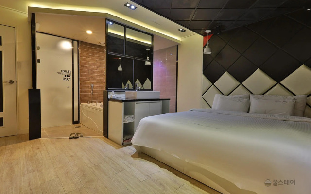 MU Hotel