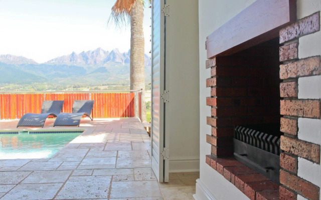 The Coach House at Val du Charron