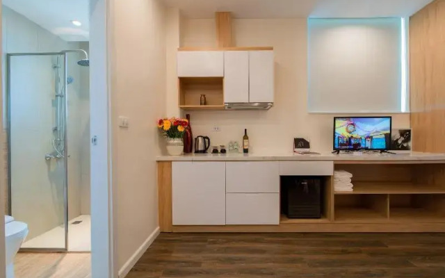 Redpine Condotel