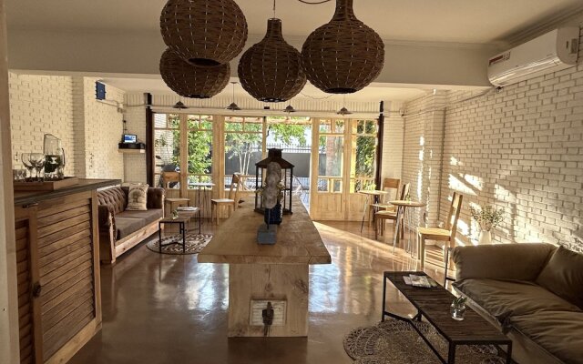 Oeste Suites