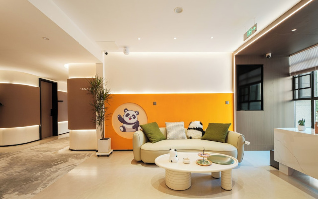 Panda Sleepy Hotel Chengdu Panda Base