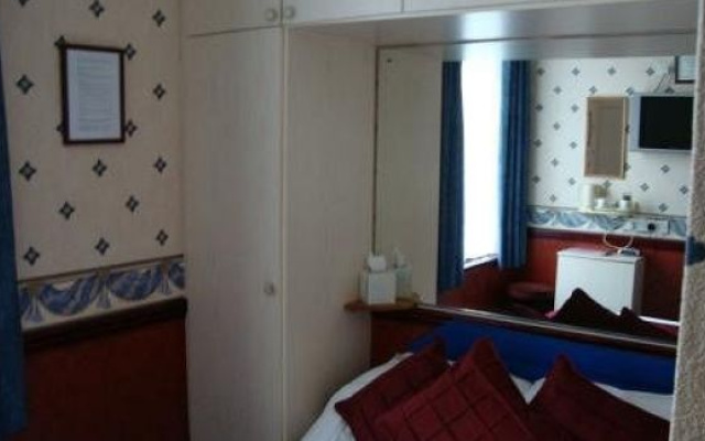 Valdene Hotel