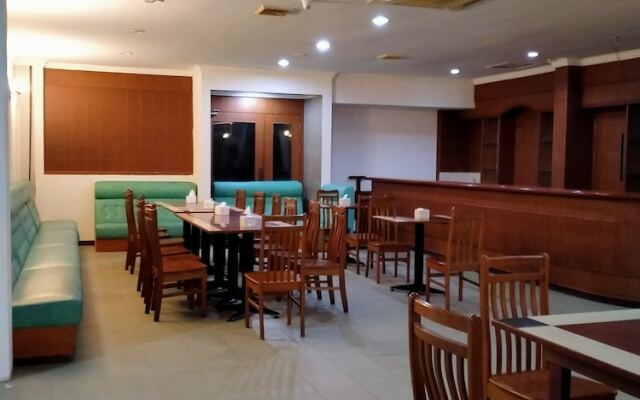 Penuin Hotel