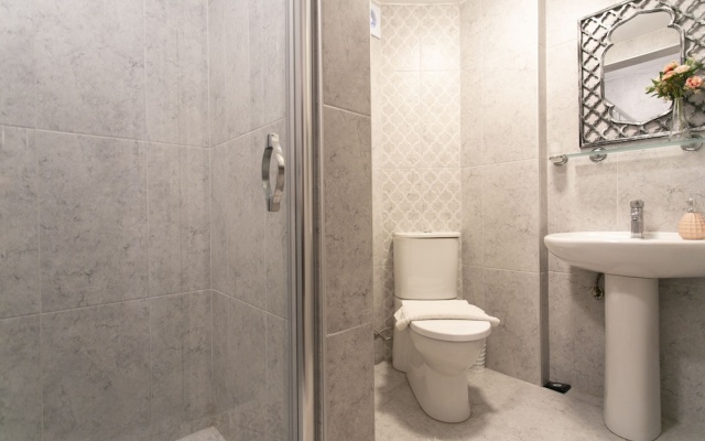 Sirena's Suites