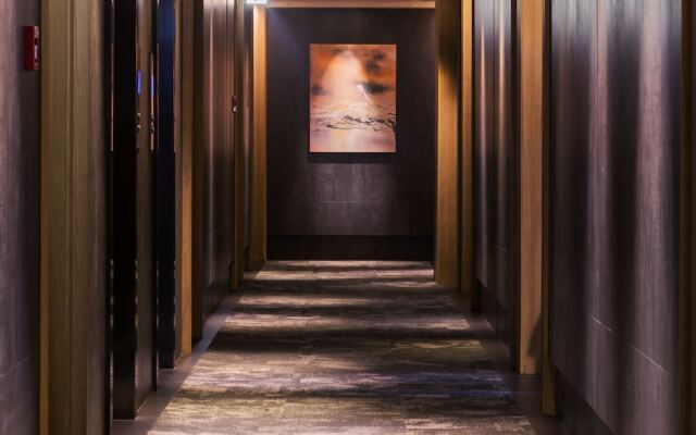 One Residence Hotel & Apartment