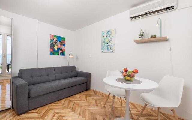 Studio apartman Rozi