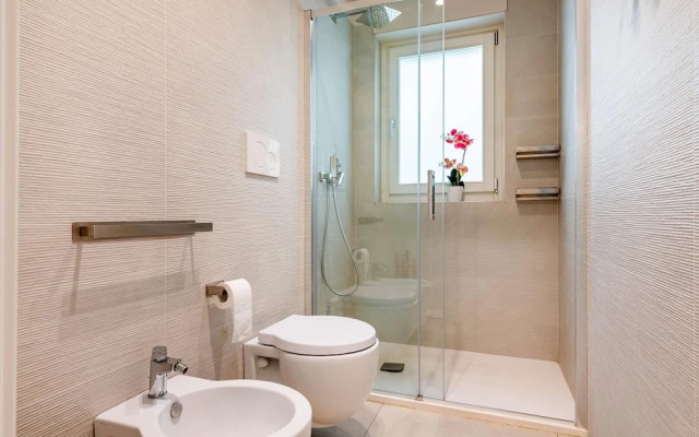 Marina Apartment 100m From Sea