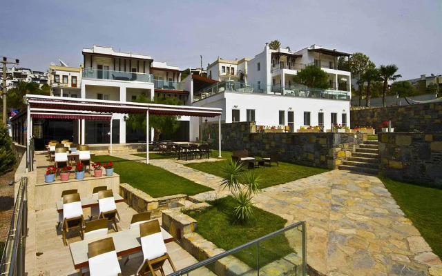 Sestra Apartments