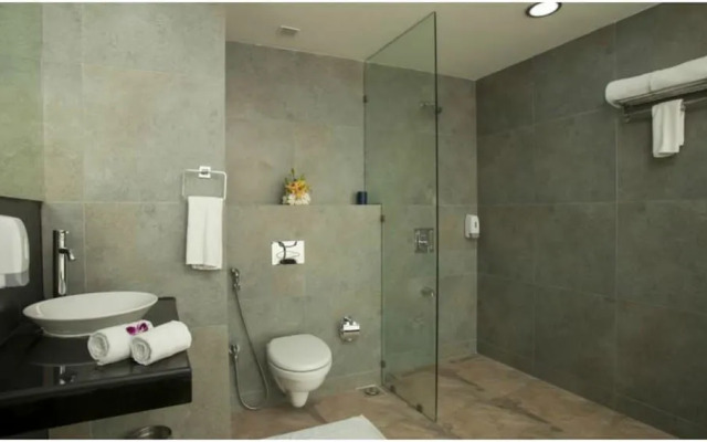 Hotel Mumbai House Airoli Navi Mumbai