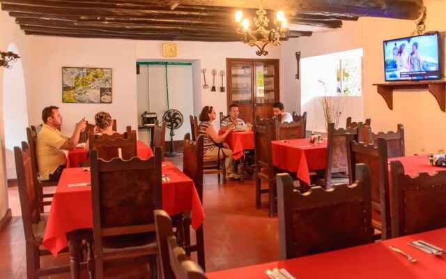 Hosteria Colonial