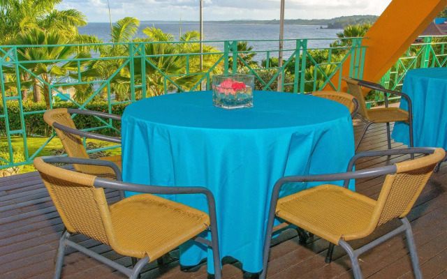 Oceans Salybia Nature Resort & Spa