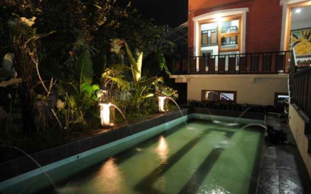 The Aromatic Garden Camp
