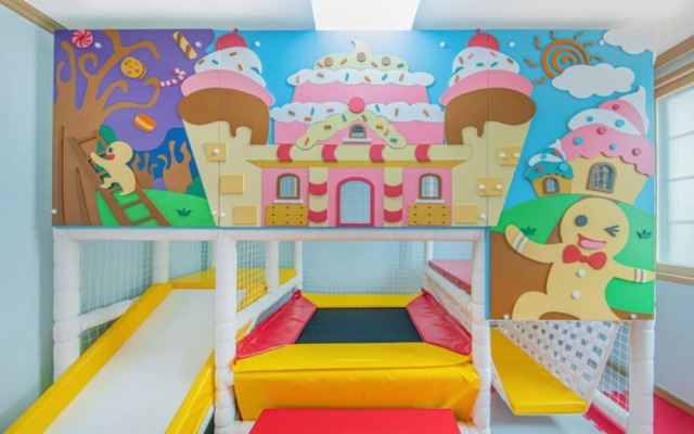 Geojae Mongdol Kids Pension