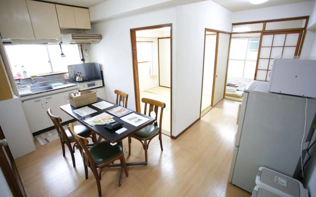 Takano Apartment
