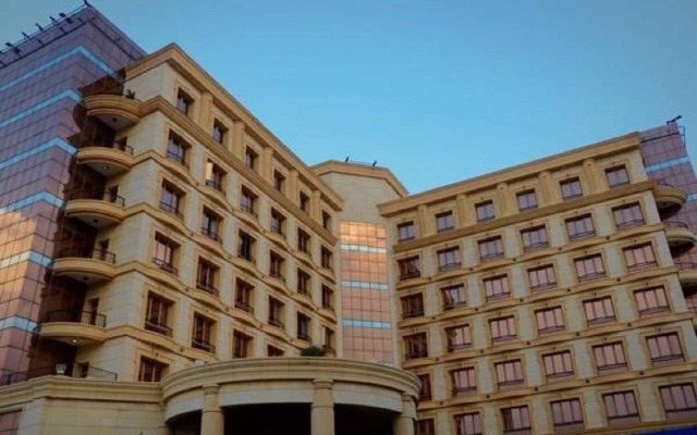 Ramada Al Hada Hotel And Suites