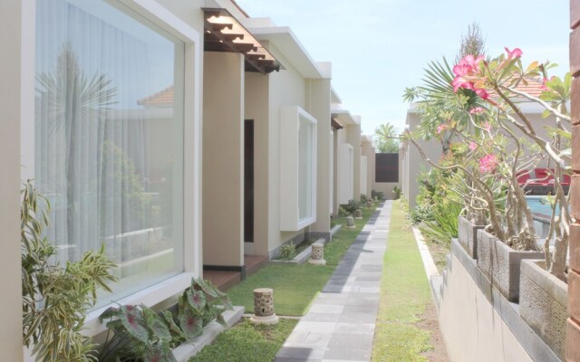 Airy Seminyak Eka Laweya 8 Kuta Bali