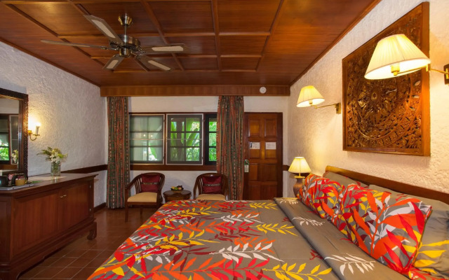 Tropica Bungalow Resort