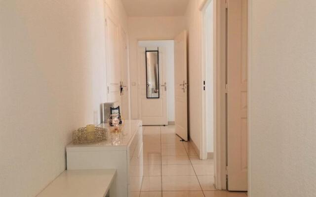 Appartement Cannes La Bocca, 4 Pieces, 6 Personnes Fr 1 609 11