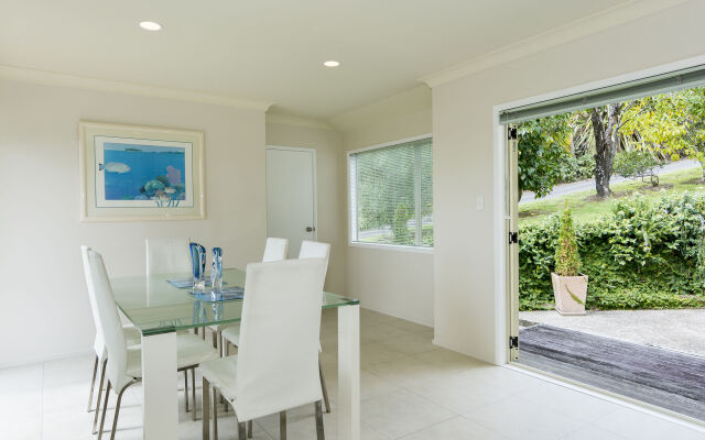 Seascape Villa Bed & Breakfast