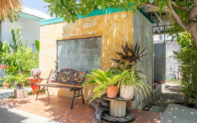 OYO 617 Tira Hostel chalong Phuket