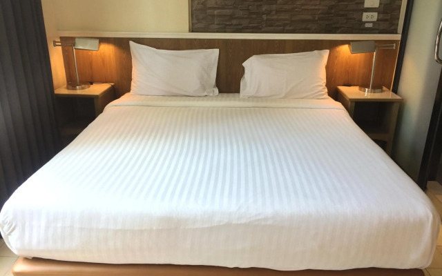 Bourbon St Boutique Hotel
