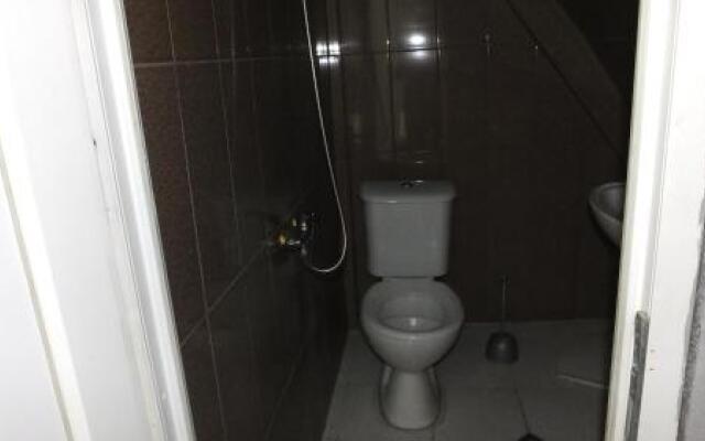 Gio's Guest House