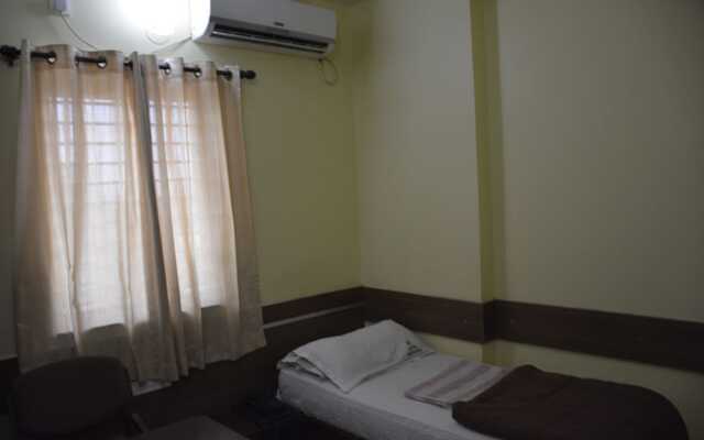 Hotel Megharaj