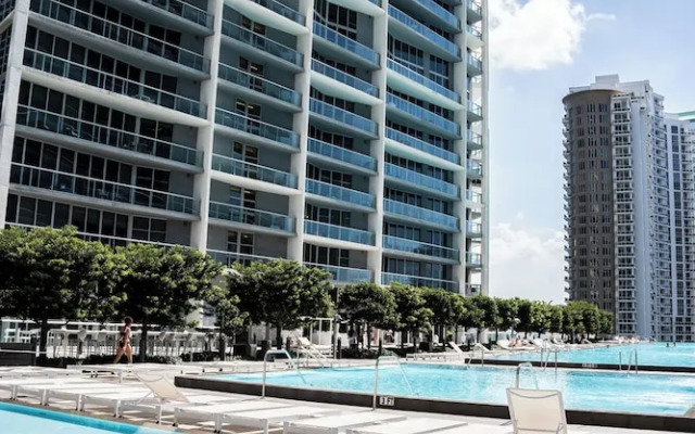 Miami Vacation Rentals - Brickell