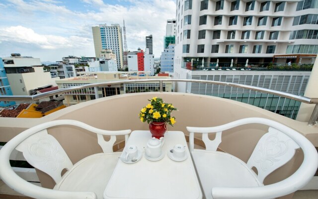 Eden Garden II Hotel