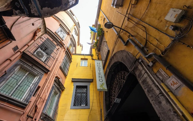 Santa Chiara Charming House With Terrace at Historical Center