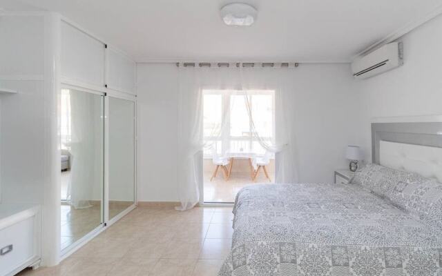Studio in Viñamar 4