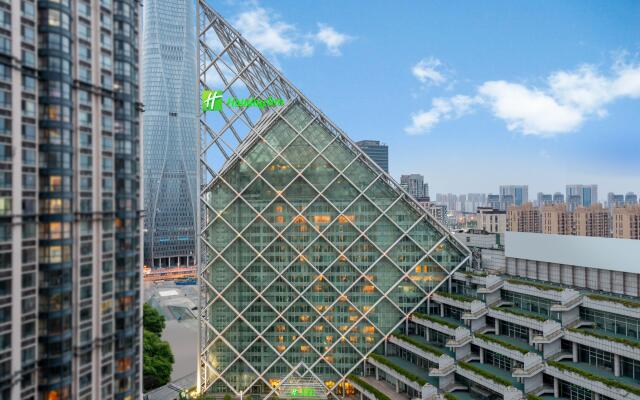 Tianjin Binhai Rezen Hotel
