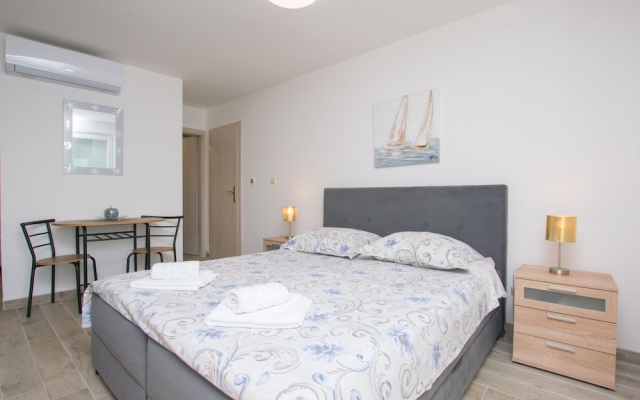 Apartments Bety