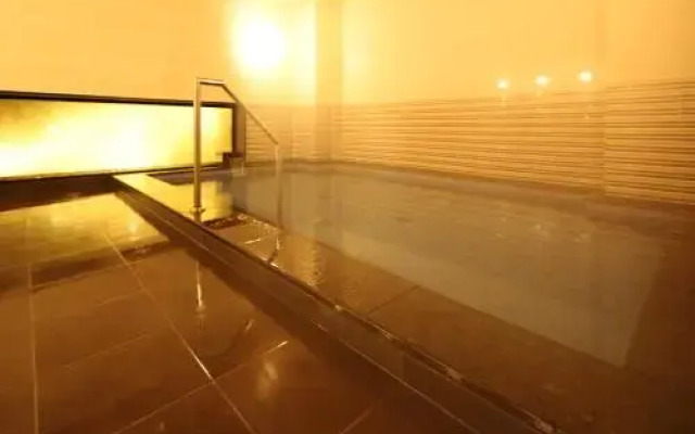Ab Hotel Osaka Sakaisuji-hommachi