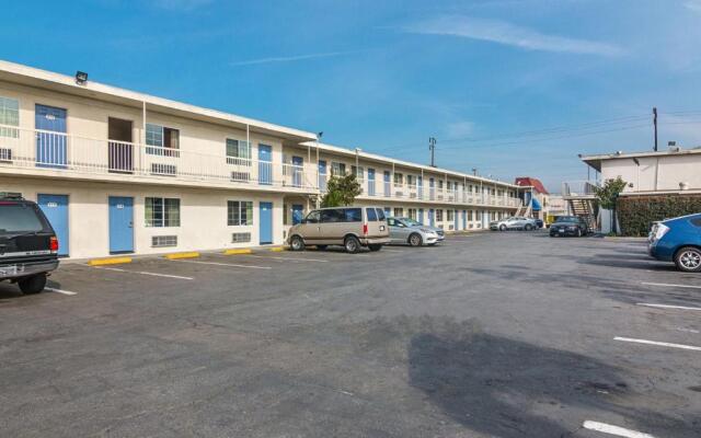 Motel 6 Gardena