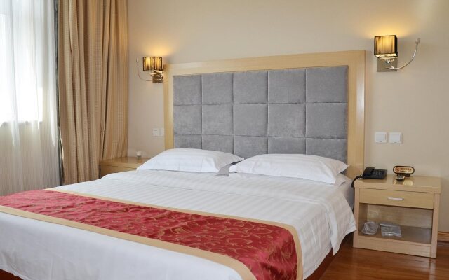 Teenage Dream Hotel