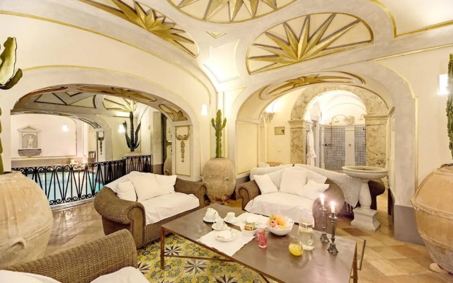 Palazzo Santa Croce in Positano