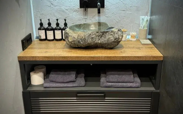 Апартаменты Рейди Рум на ул. Сакко и Ванцетти, д.78а