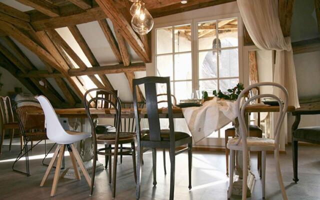 Loft 1728