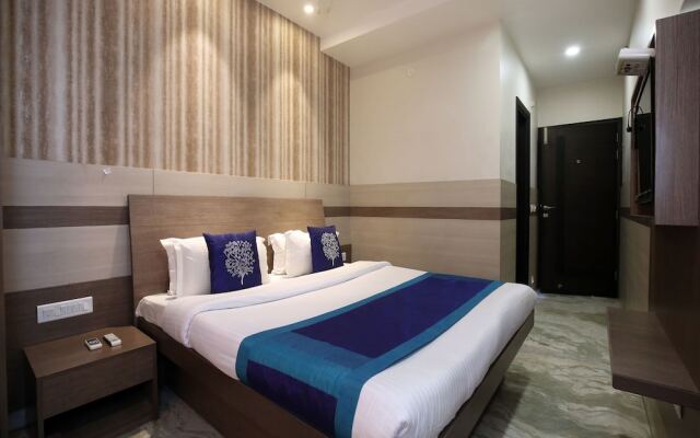 OYO 9816 Hotel Neelkanth