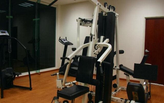 Astur Hotel y Suites