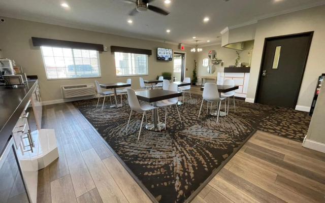 BridgePointe Advantage by BPhotels