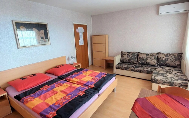Sleek and Serene Rooms Crikvenica