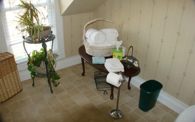 Shamrock Farm Bed & Breakfast